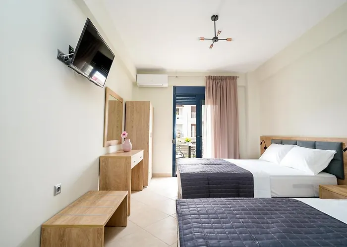 Maria Aparthotel 3*