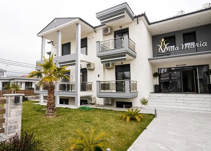 Maria Aparthotel 3*