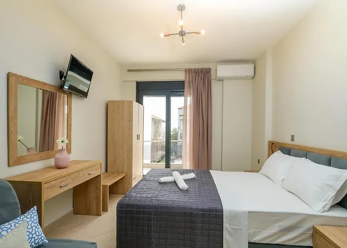 Maria Aparthotel 3*