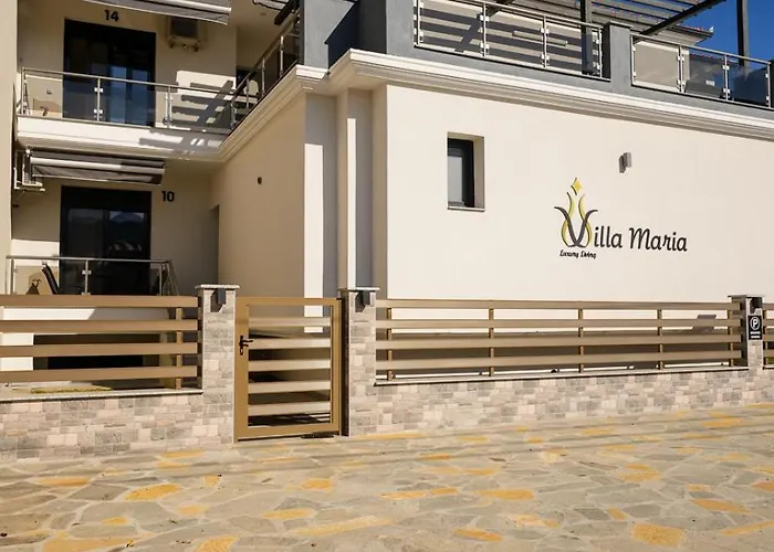 Maria Aparthotel 3*