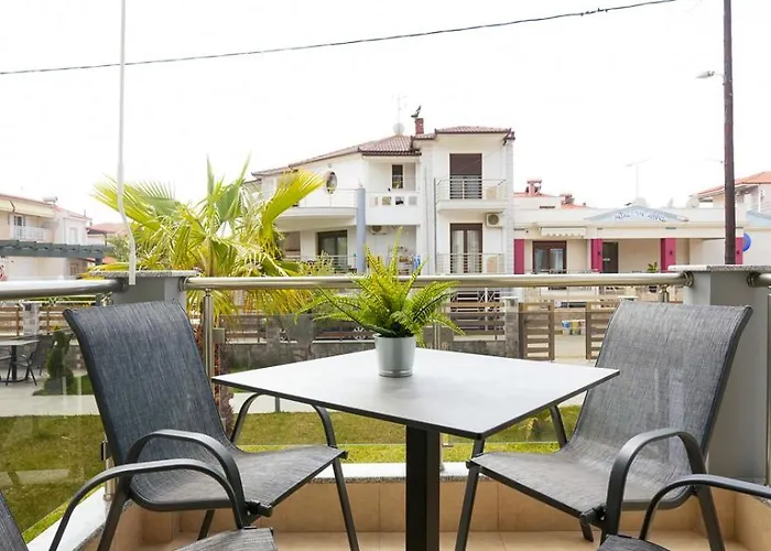Maria Aparthotel 3*