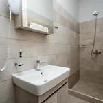 Apartahotel Maria Vrasná