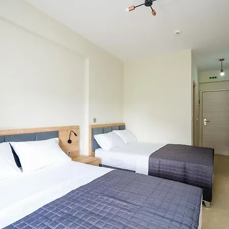 Maria Aparthotel