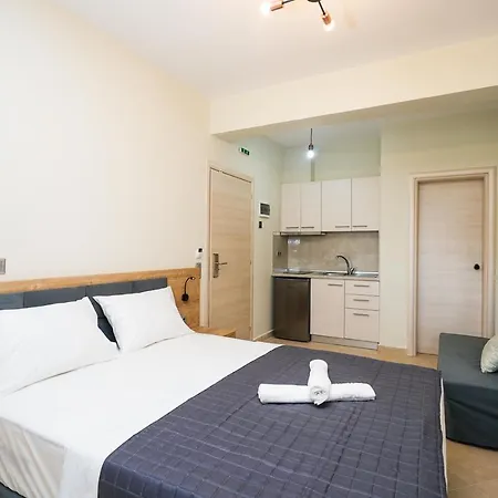 Maria Aparthotel
